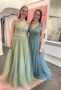 wedding dress shopping3